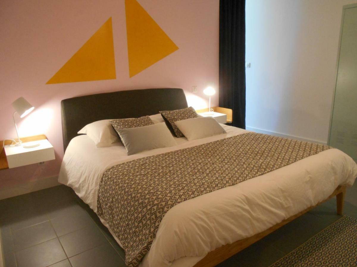 Maison D'Hotes Les Palmiers Gluiras Esterno foto